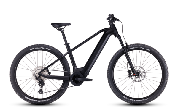 Cube Reaction Hybrid SLX 750